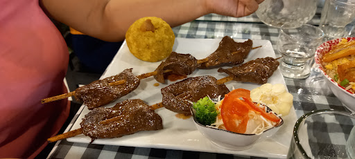 Oh Valentin Anticuchos y Parrillas - Restaurant