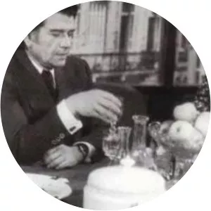 Oi Pantheoi - TV series