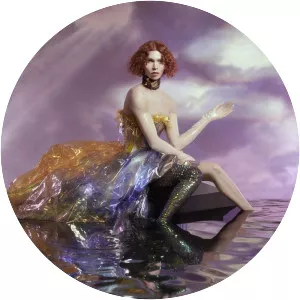 Oil of Every Pearl's Un-Insides