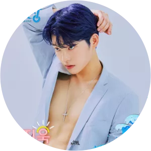 Ok Jin Wook - Singer