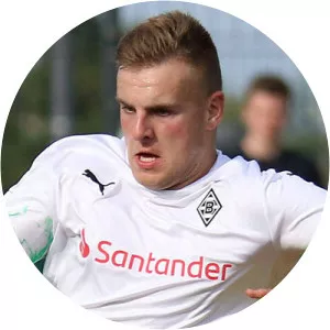 Oke Paulsen - Football player