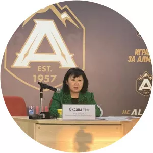 Oksana Ten photograph