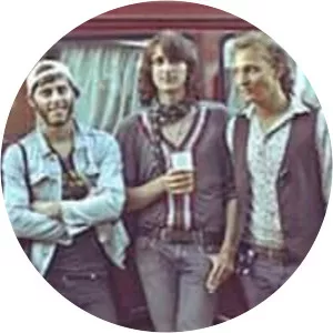 Okta Logue - Rock band