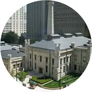 Old Chicago Water Tower District