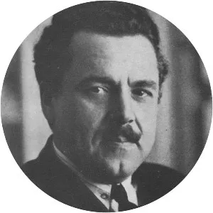 Oleksa Slisarenko - Poet