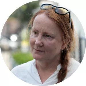 Olena Khokhlatkina - Theater performer