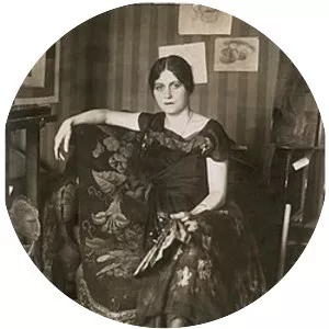 Olga Khokhlova - Actress