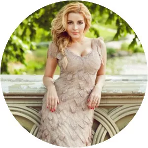 Olga Makovetskaya - Musical artist