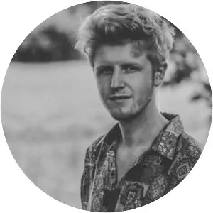 Oli Hannaford - Musical artist