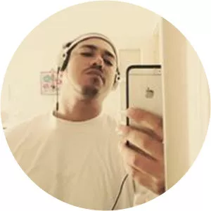 Oliver Diaz Musician