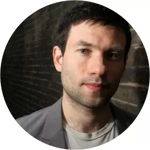 Oliver Harris photograph