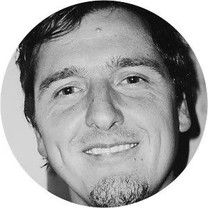 Oliver Wenniges - Author