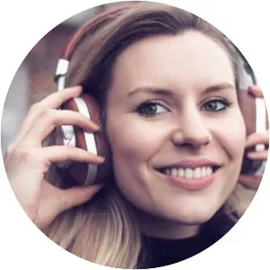 Olivia Bromley - TV actor