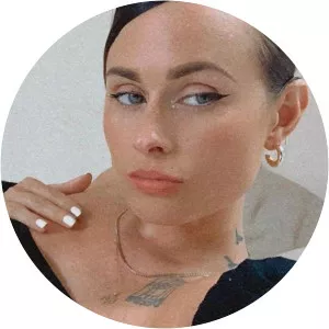 Olivia Louise - Musical artist