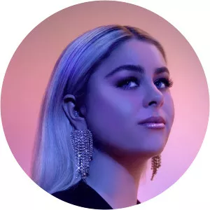 Olivia Penalva - Musician