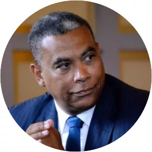 Olivier Kamitatu Etsu