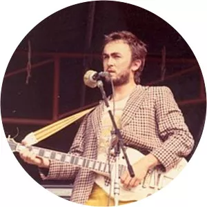 Ollie Halsall - Guitarist