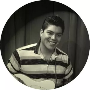 Omar & The Stringpoppers