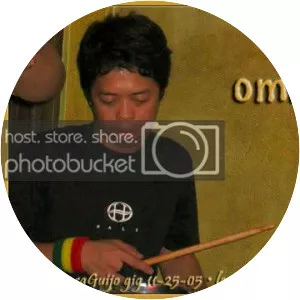 Omnie Saroca - Drummer