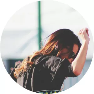 On Fiyah! 20 Female Bosses - TV program