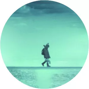 On the shore of a dream