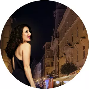 One Night Stand with Annie Sibonney