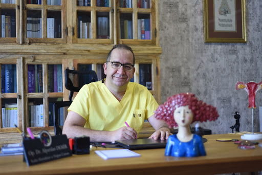 Op.Dr. Alparslan Demir