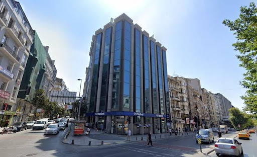 Op. Dr. Mehmet Alkan