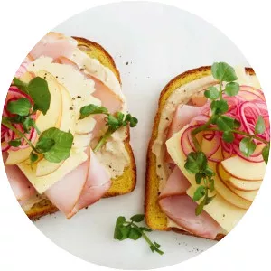 Open sandwich