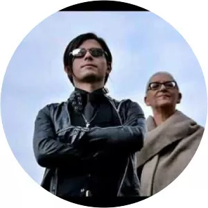 Operation of the Sun Musician - Musician