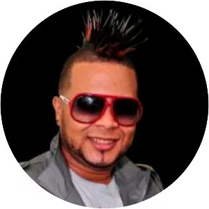 Opi Hit Machine - Musical artist