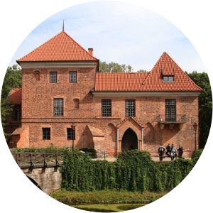 Oporów Castle