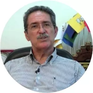 Orhan Kavuncu - Turkish politician