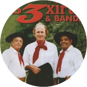 albino manique os 3 xirus