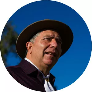 os bertussi ernesto nunes - Musical artist