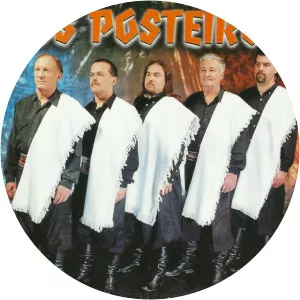 Os Posteiros - Musical artist