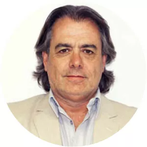Oscar Alberto Macias - Politician