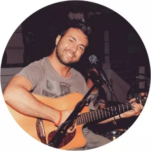 olivia thissen oscar angiuli - Italian singer