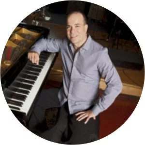 Oscar Hernández - Tennis player