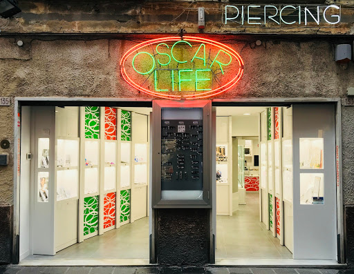 Oscar Life Piercing Jewelery - Body piercing shop in Genoa, Italy