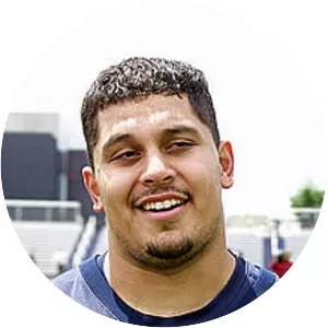 Oscar Lua - American football player