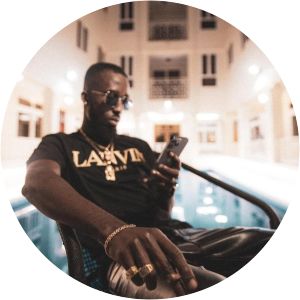 Oseikrom Sikanii - Musical artist