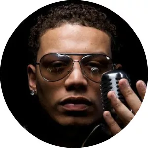 Oshy - Musical artist