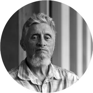 Osvaldo Peña - Chilean Sculptor