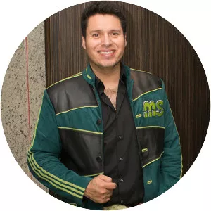 Oswaldo Silvas Carreón - Singer