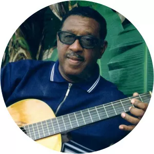 Oswin Chin Behilia - Musician