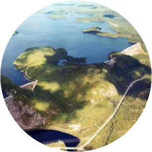 Outardes-4 (Centrale aux Outardes-4)