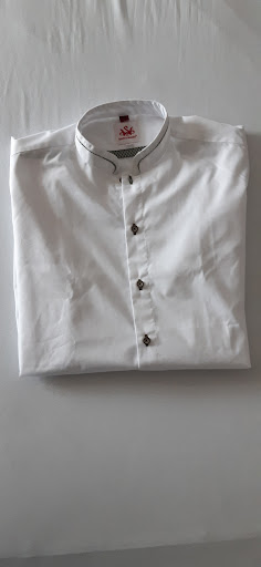 Outlet Unterrainer - Clothing store in Ellmau, Austria