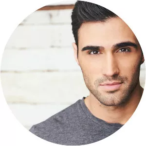 Owen Saxon - Film actor