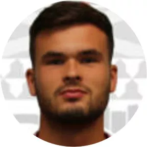 Owen Wallis - Football player